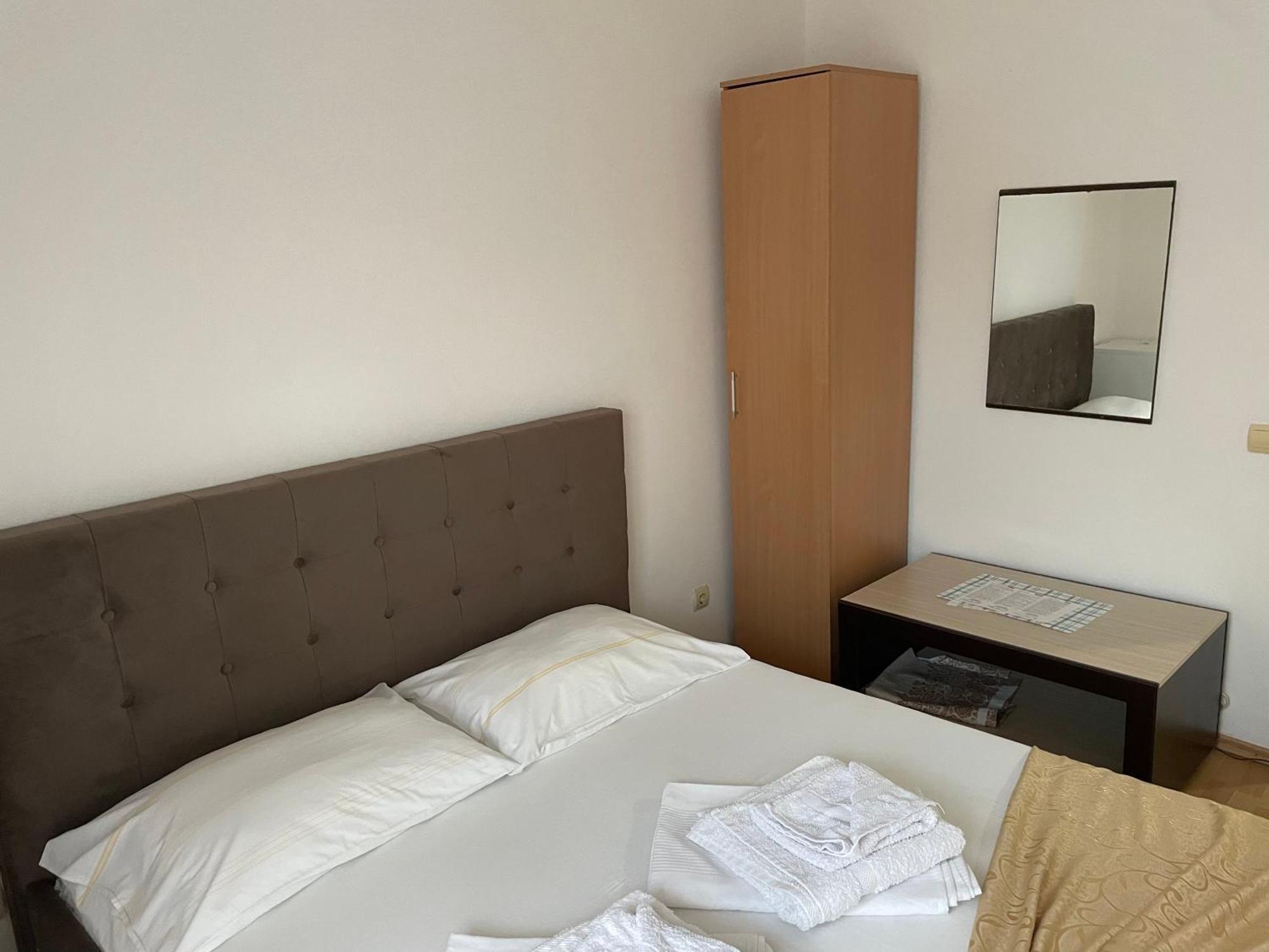 Molla Apartments Улцинь Экстерьер фото