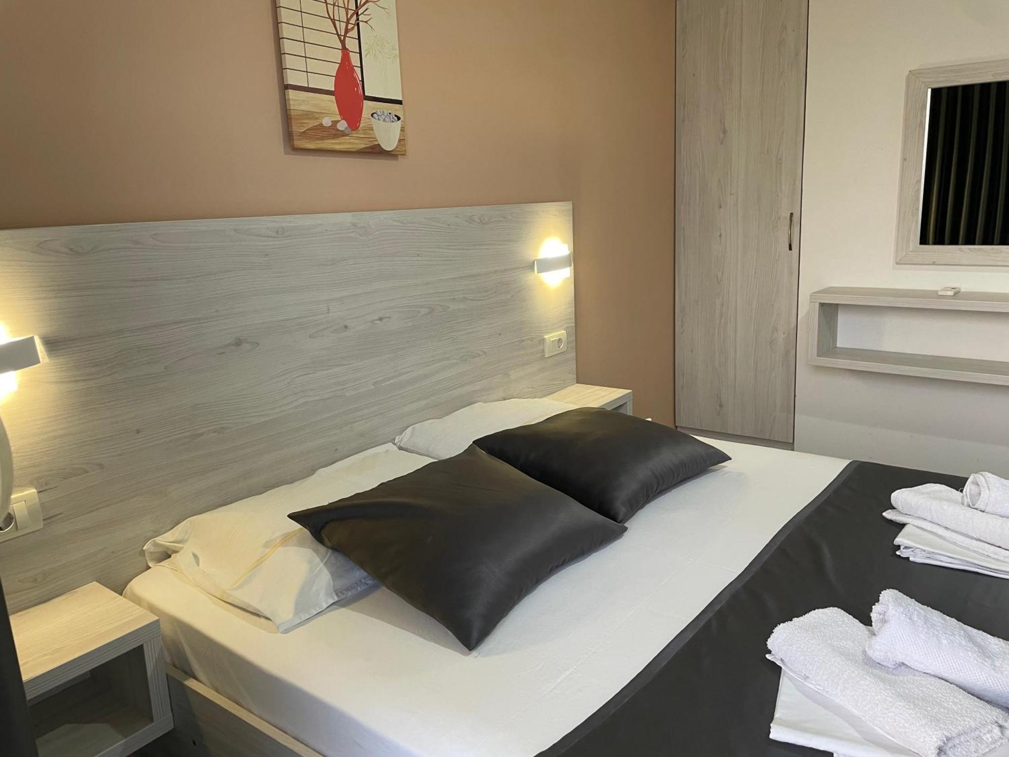 Molla Apartments Улцинь Экстерьер фото