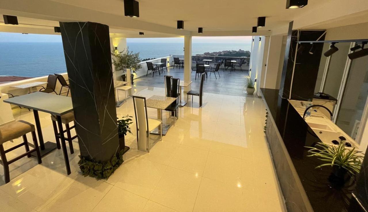 Molla Apartments Улцинь Экстерьер фото